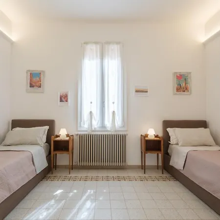 Lejlighed Brand New !!! Ancient Liberty Style Completely Renovated 2025 *