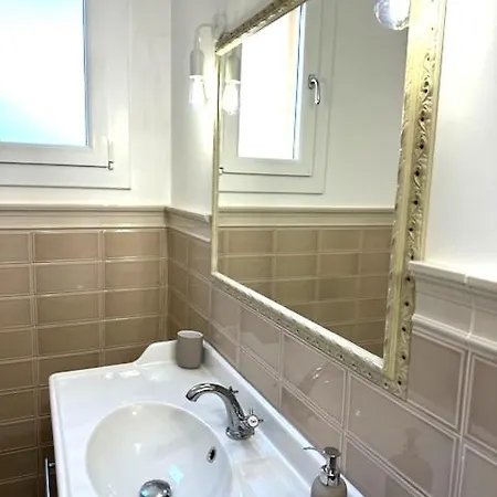 Apartment Brand New !!! Ancient Liberty Style Completely Renovated 2025 Bologna